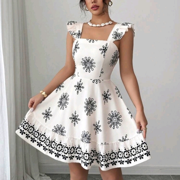 Women's Tie Back Waist Ruched Design Printed Mini Sleeve Holiday Casual Dress - Picture 4 of 4